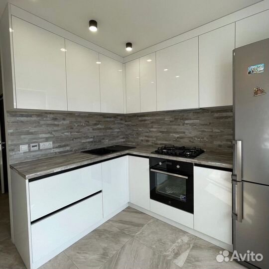 Готовые и стильные кухни