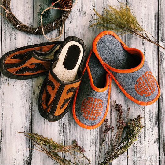 Монгольские изделия из шерсти верблюда