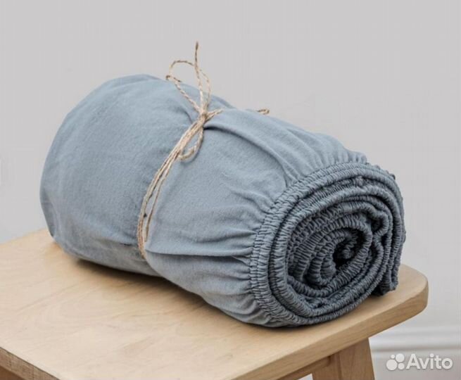 Простынь на резинке трикотажная новая