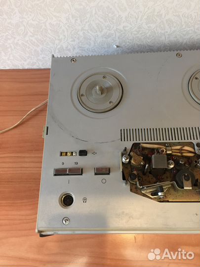 Эльфа 201-3 стерео со своим усилителем