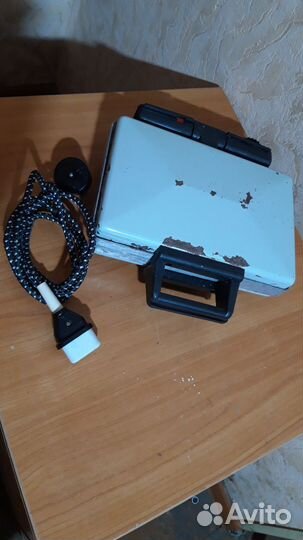 Электрическая вафельница СССР