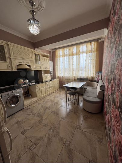 1-к. квартира, 52 м², 8/9 эт.