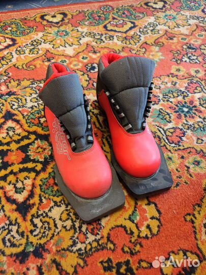 Лыжные ботинки 34 размер