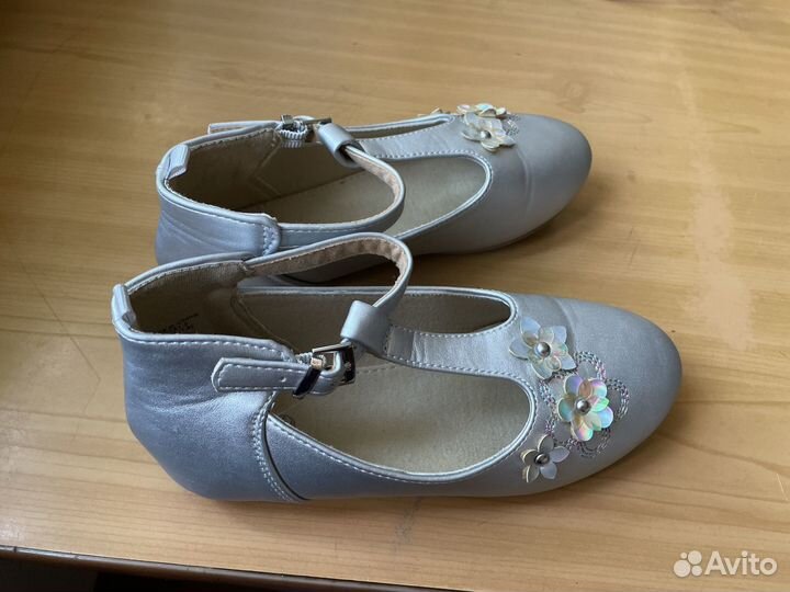 Туфли для девочки 32