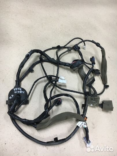 Проводка передней двери для Renault Koleos HY 2008