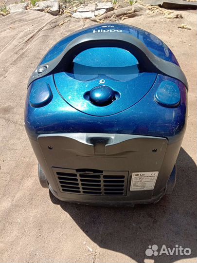 Пылесос моющий LG Hippo 1500w