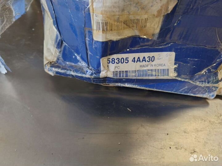 Тормозные колодки Hyundai Starex/h-1