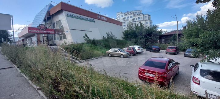 Торговая площадь, 1300 м²