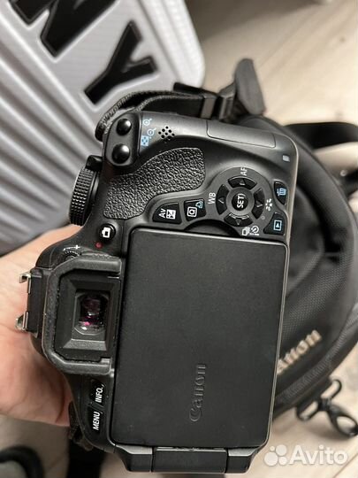 Фотоаппарат Canon EOS 600d