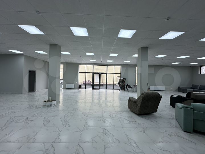 Отлично под склад или производство, 267 м²