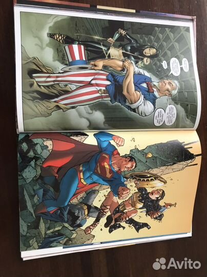 Книга комикс супермен бэтмен абсолютная власть