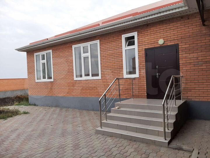 Дом 200 м² на участке 10 сот.