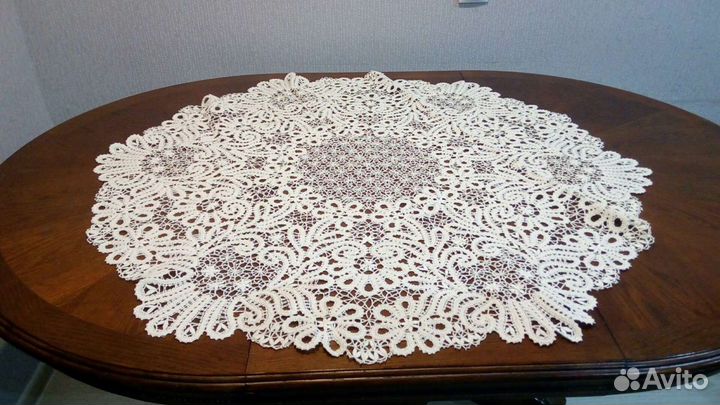 Скатерть кружевная