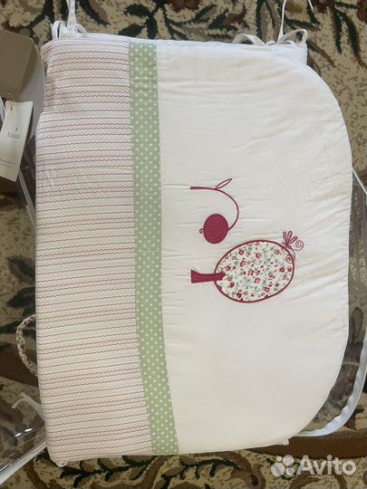 Бортики в детскую кроватку и постельное белье