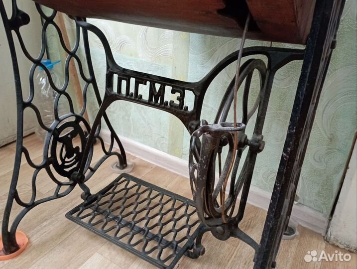 Старинные антикварные вещи