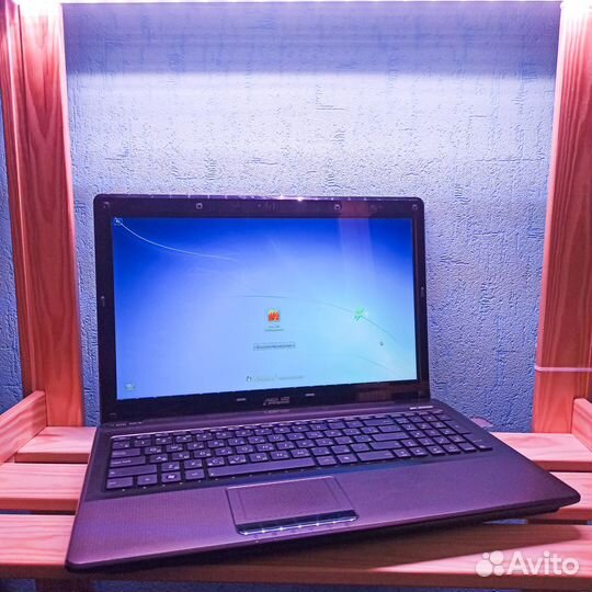 Ноутбук Asus X52J