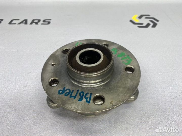 Ступица с подшипником передняя Audi A4 B8 caga 2.0