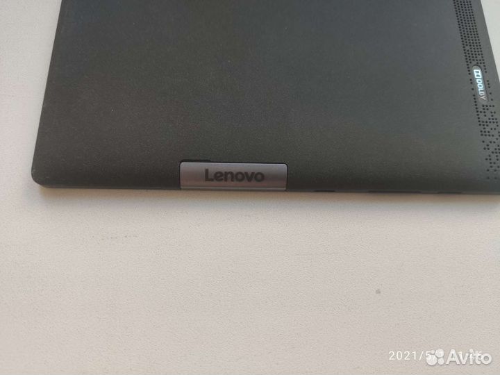 Планшет Lenovo TB3-X7 hi0L