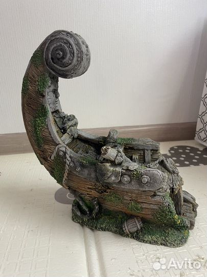 Украшения для аквариума