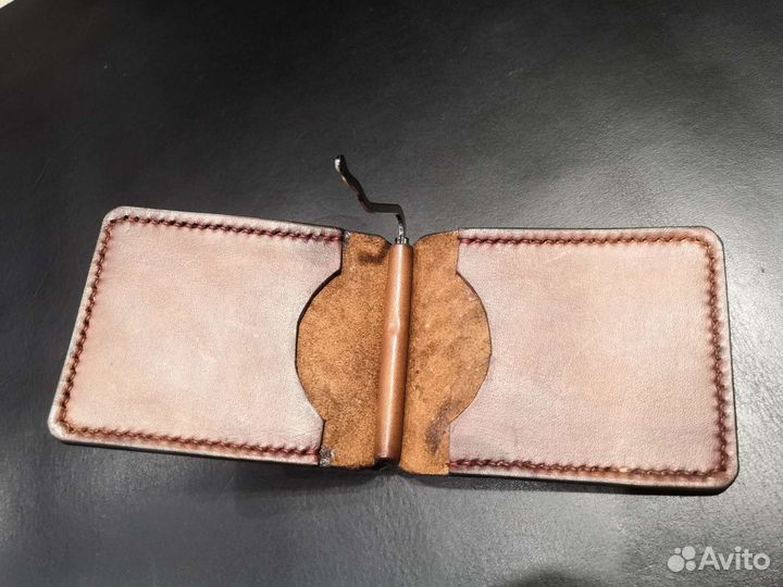 Зажим для денег