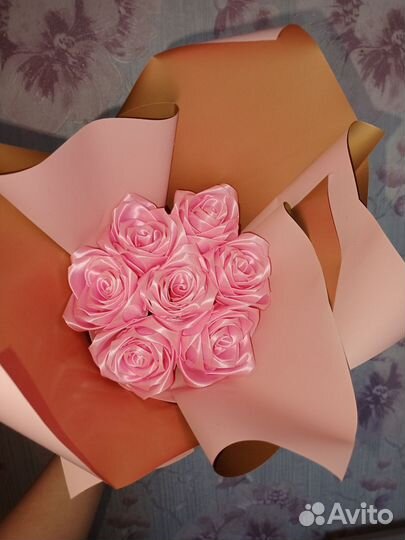 Букет из атласных лент