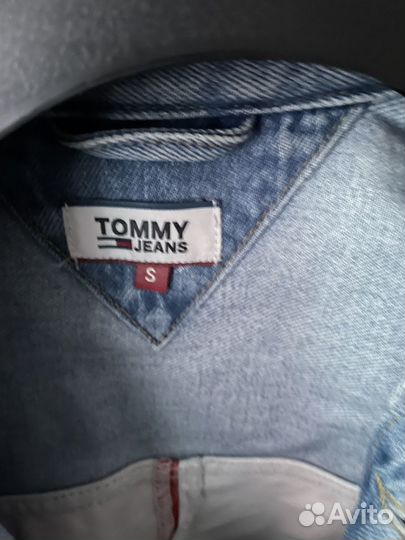 Джинсовая куртка tommy jeans s