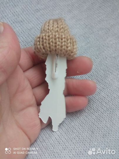 Брошь Значок Новый