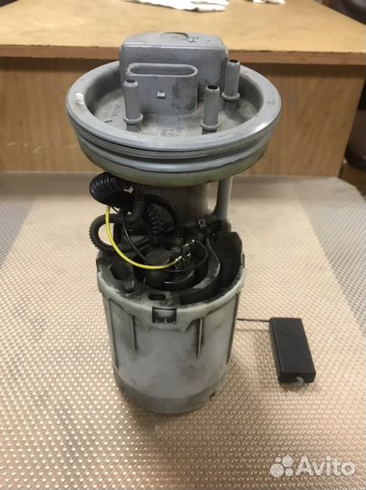 Насос топливный Volkswagen Passat/Sharan 1.9/2.5D