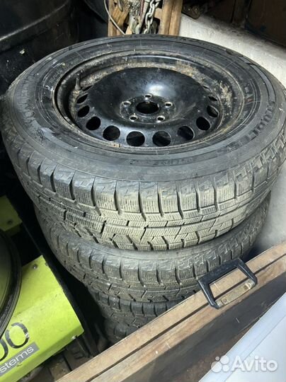 Yokohama Ice Guard Studless IG50 215/65 R16 50H