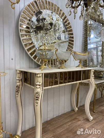 Туалетный столик