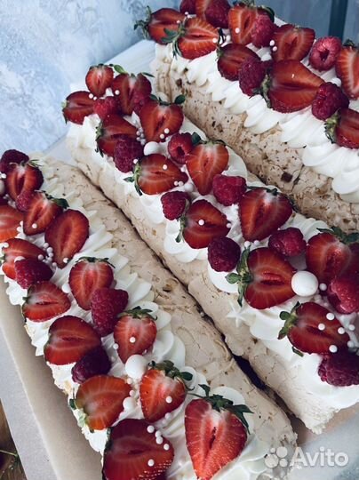 Меренговый рулет