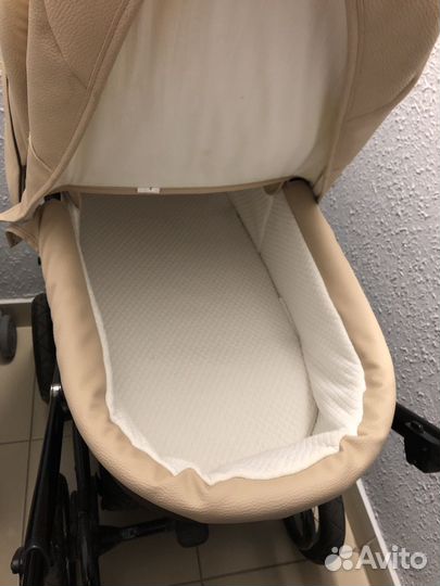 Коляска-люлька Navington Galeon