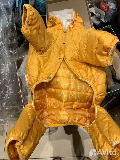 Комбинезон (как новый) для средней собаки зима