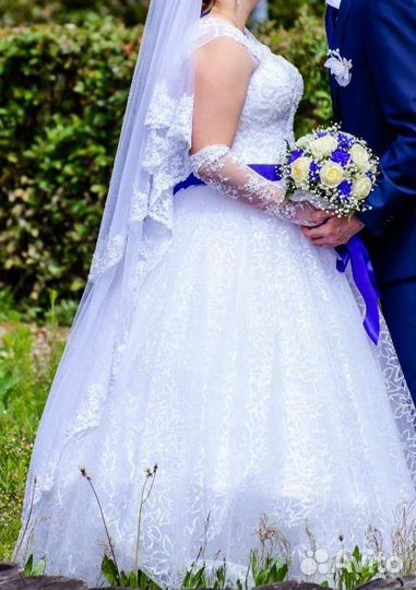 Свадебное платье