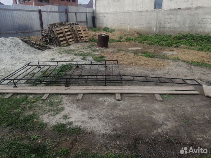 Багажник на крышу