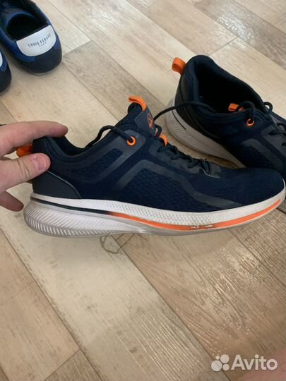 Кросовки мужские 45 р