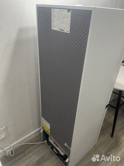 Холодильник бу Aceline