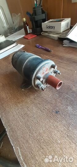 Запчасти на Мерцедес М-190Е