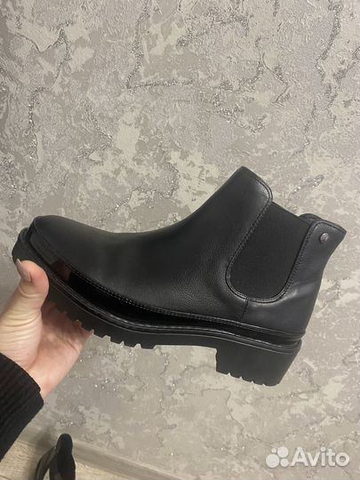 Полусапоги женские 38