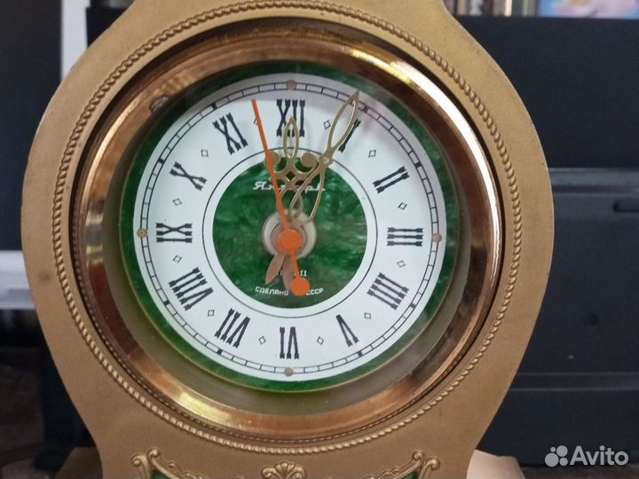 Часы СССР янтарь