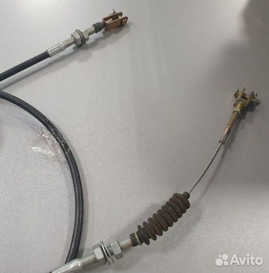 Трос ручника/стояночного тормоза, l 1560/1240 мм