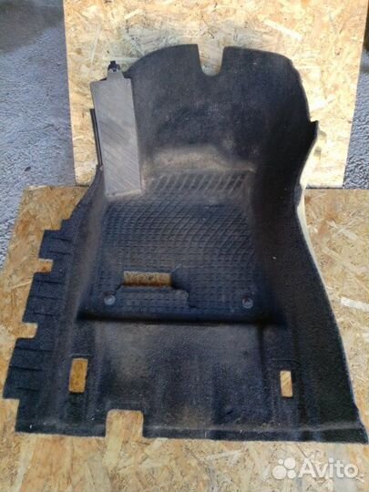 Ковер пола передний левый Audi A8 D4 long 4.2 cdra