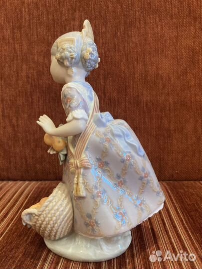 Lladro фарфор статуэтка 1422 Мисс Валенсия
