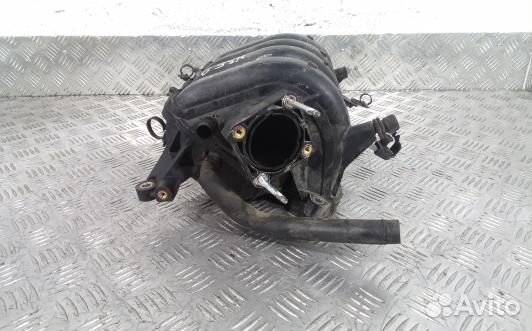 Впускной коллектор бензиновый toyota auris E150 (N