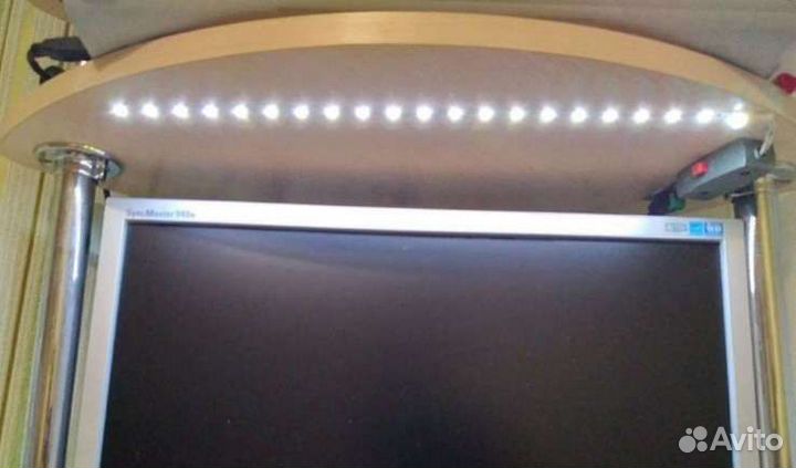 Компьютерный стол 