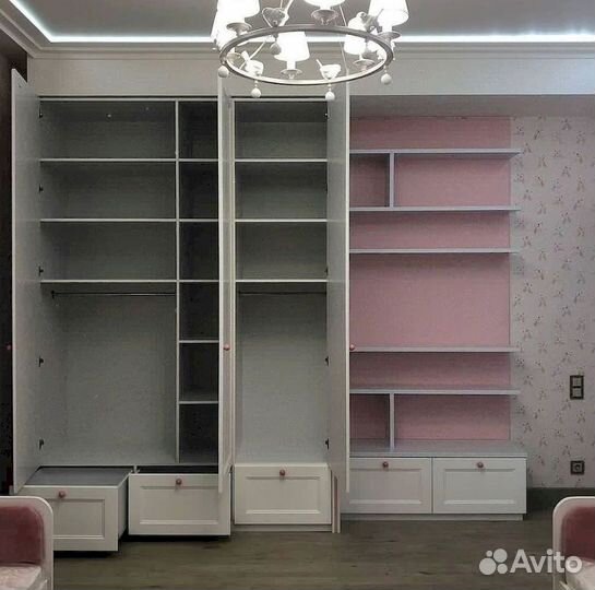 Шкаф купе с зеркалом