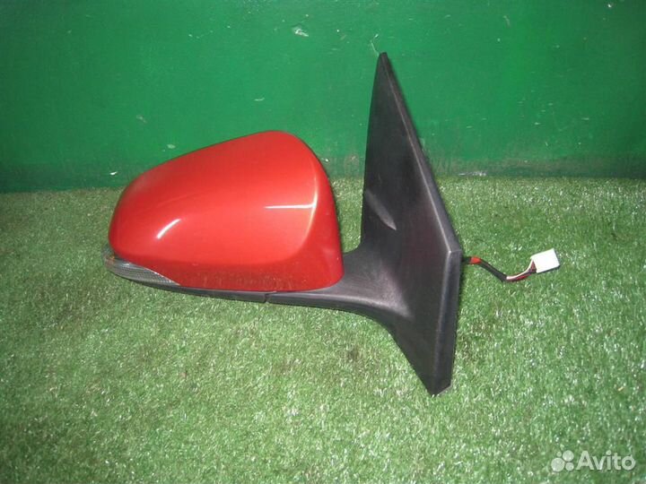 Зеркало правое Toyota Auris E18 2015