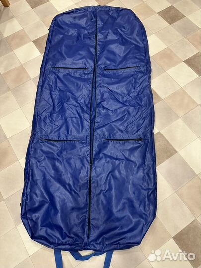 Чехол / кофр для хранения одежды (для поездок)