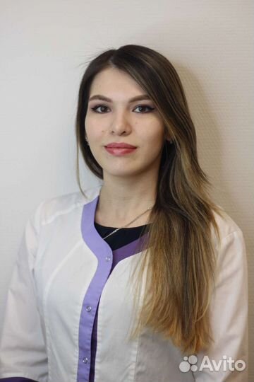 Косметолог с высшим медицинским