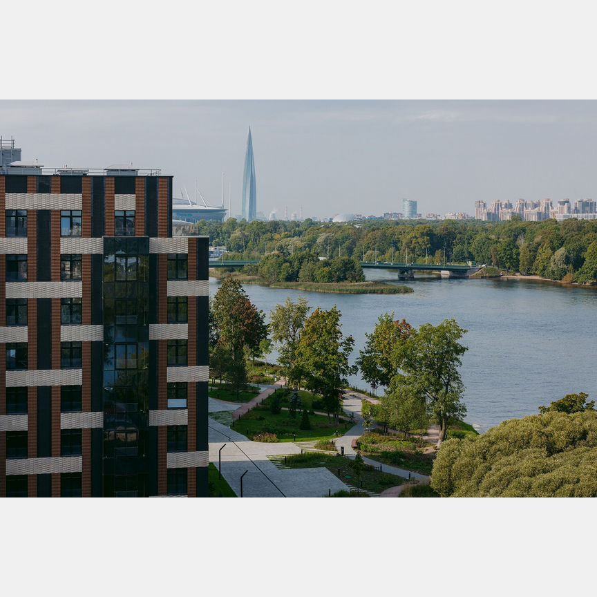 4-к. квартира, 178,4 м², 1/8 эт.